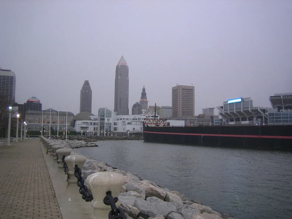 Dog-Friendly Breweries in Cleveland: Patios, Rules & Tips
