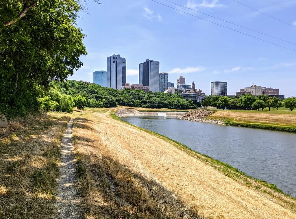 ZBonz Dog Park Fort Worth: Hours and What to Expect