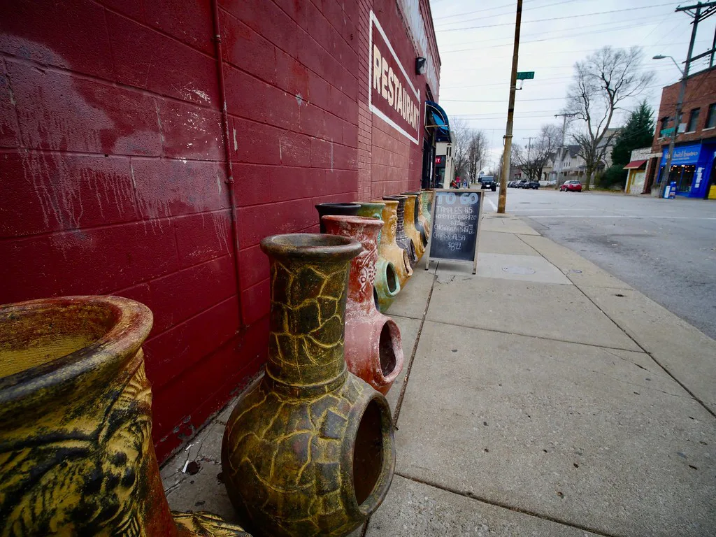 Chimeneas to go, Kansas City