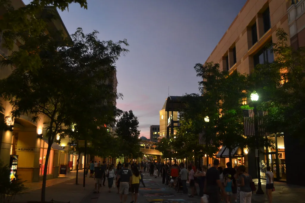The Gateway, Salt Lake City