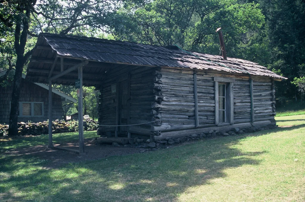 Zane Grey cabin, Bend